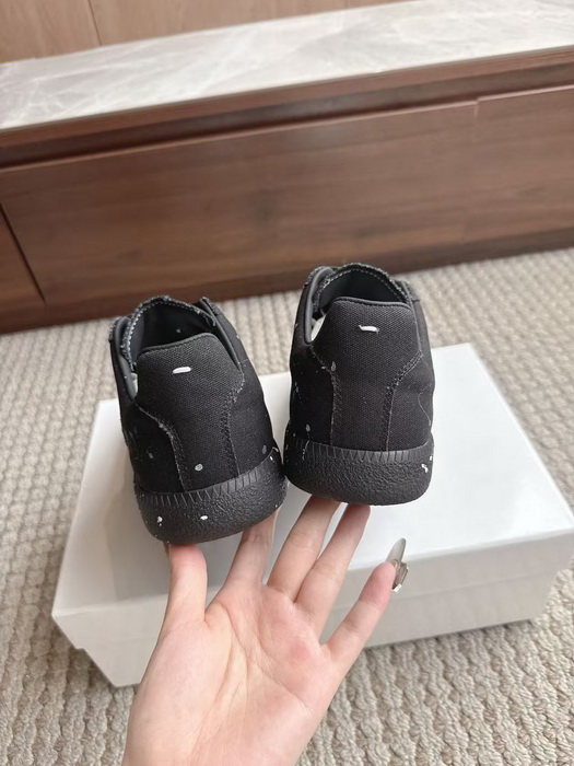 ma*s*n Ma*i*la shoes-013