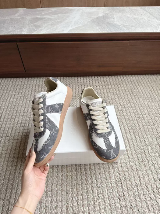 ma*s*n Ma*i*la shoes-010