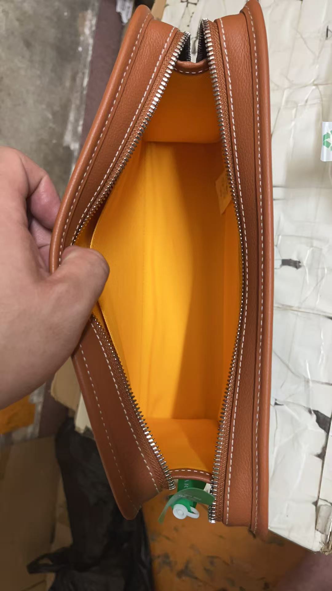 Go*ard handbags aaa(men)-038