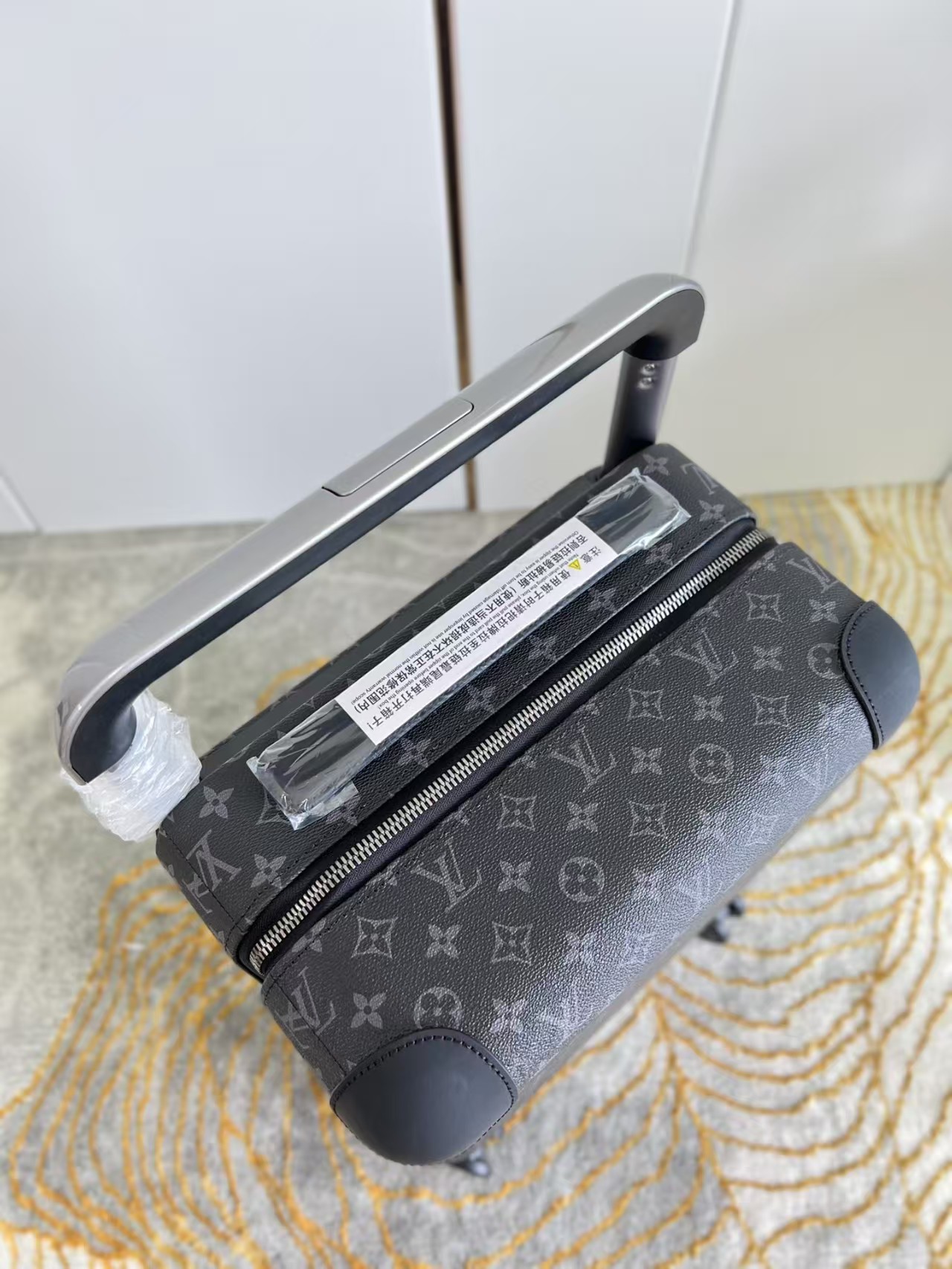 LV Suitcase(AAA)-008