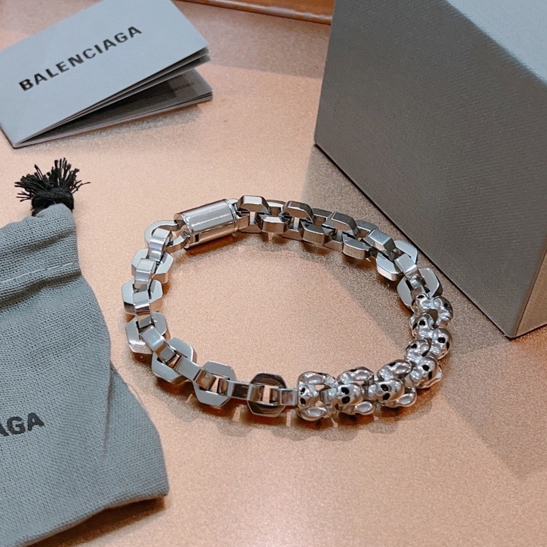 Ba*len*cia*ga bracelet-020