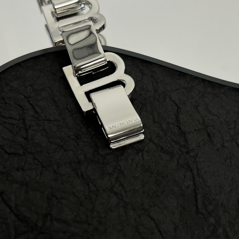 Ba*len*cia*ga bracelet-017