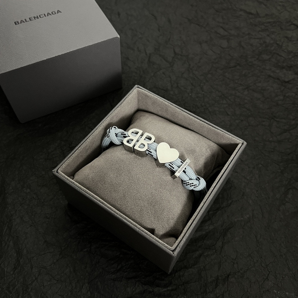 Ba*len*cia*ga bracelet-010