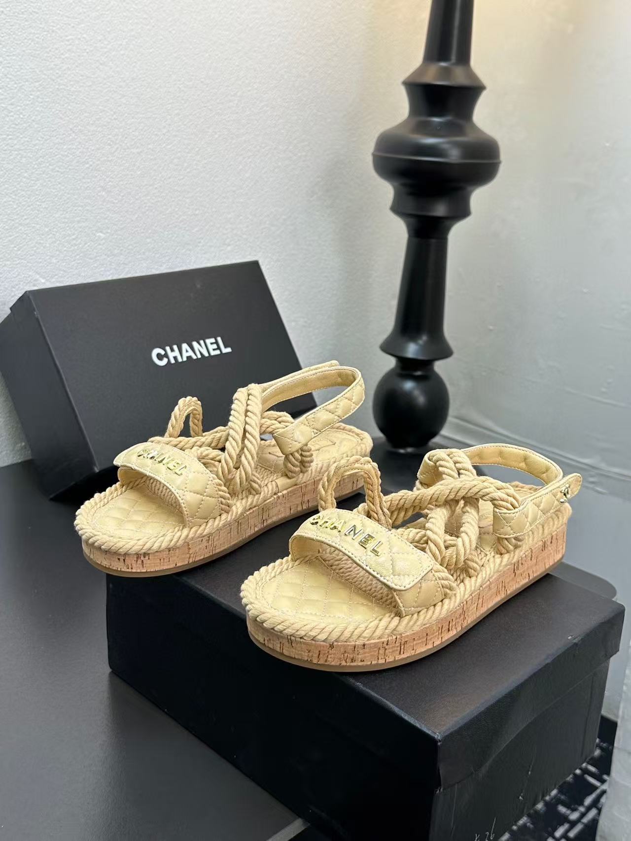 Ch*el slippers women(aaa)-022