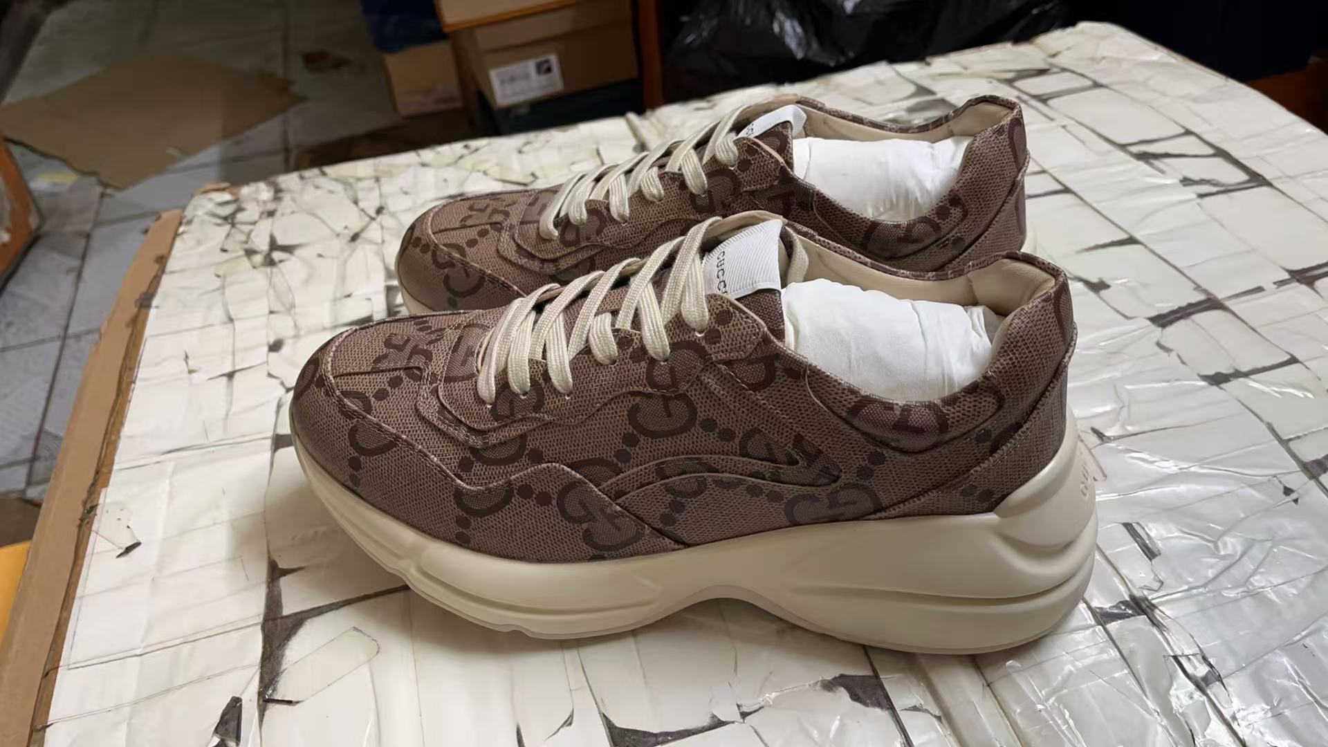 G*u*i shoes(aaa)-558