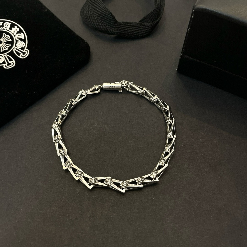 Ch**me He**ts bracelet-006