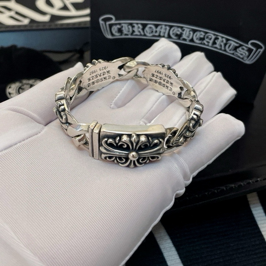 Ch**me He**ts bracelet-018