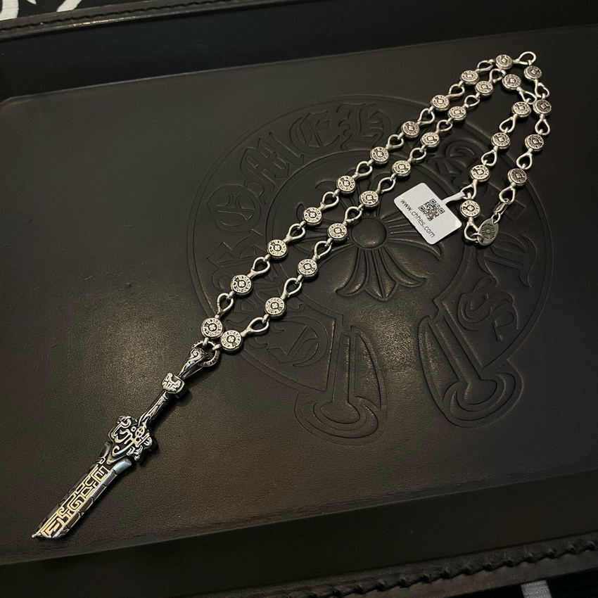 Ch**me He**ts necklace-103