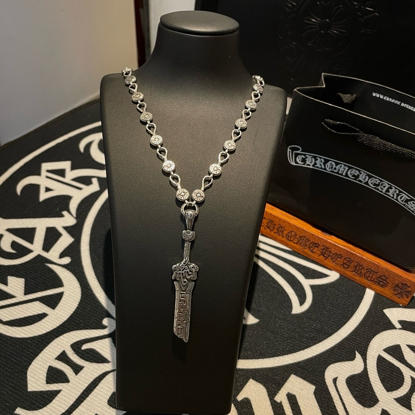 Ch**me He**ts necklace-103