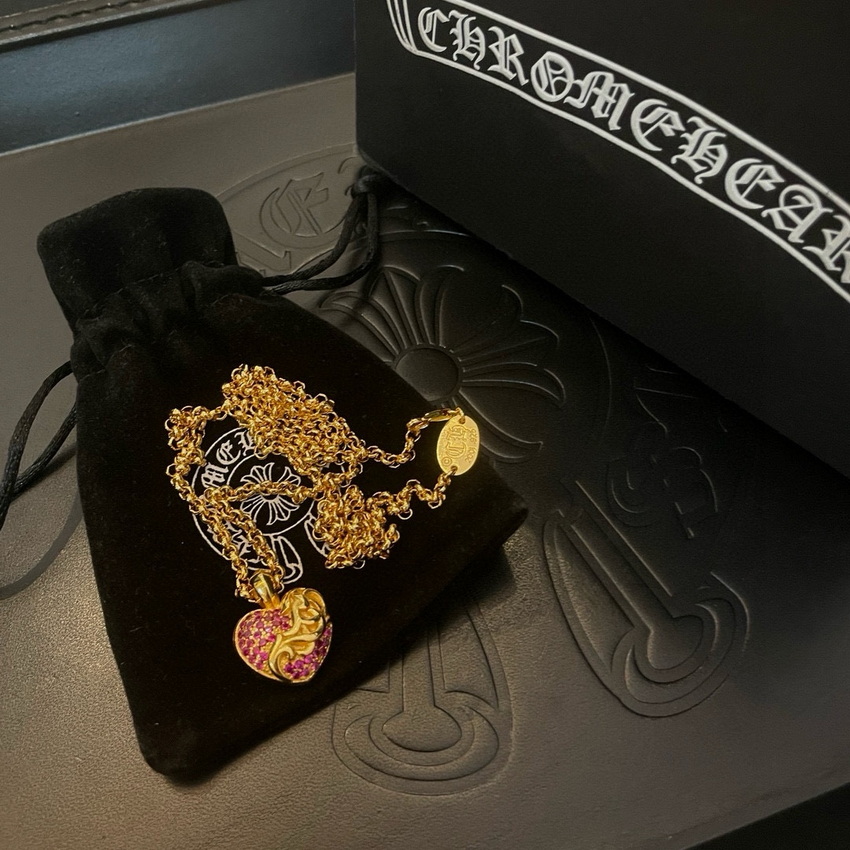 Ch**me He**ts necklace-015