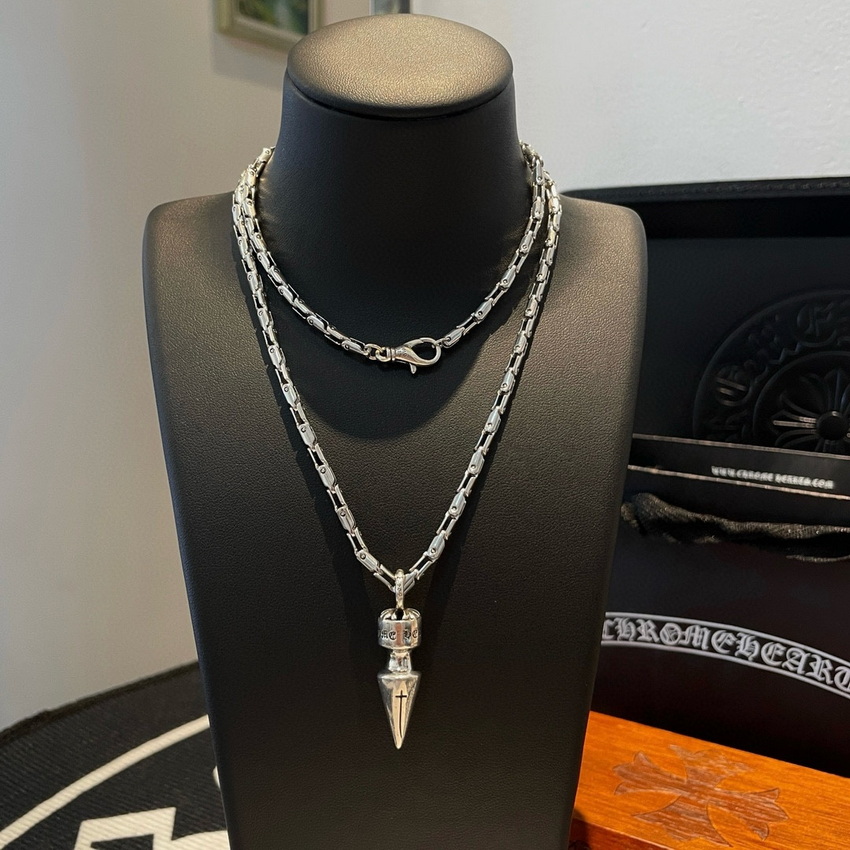 Ch**me He**ts necklace-016