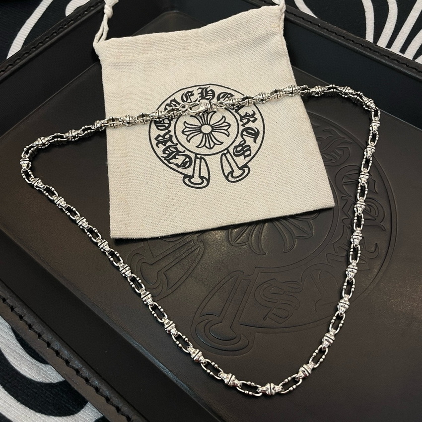 Ch**me He**ts necklace-024
