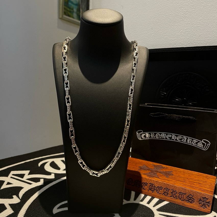 Ch**me He**ts necklace-026