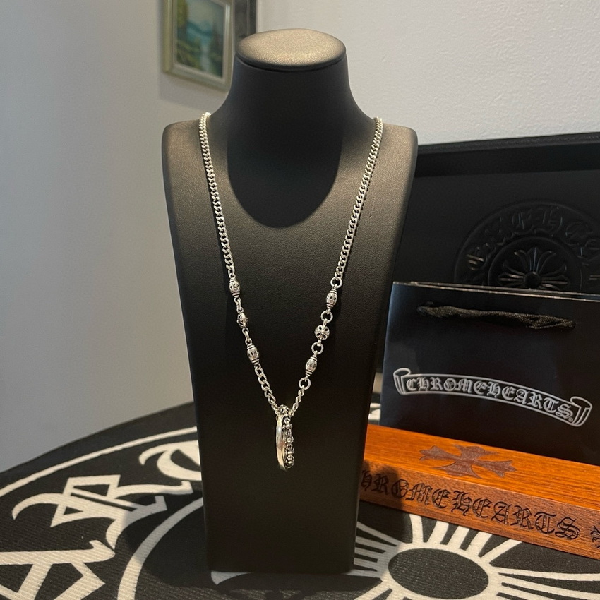 Ch**me He**ts necklace-027