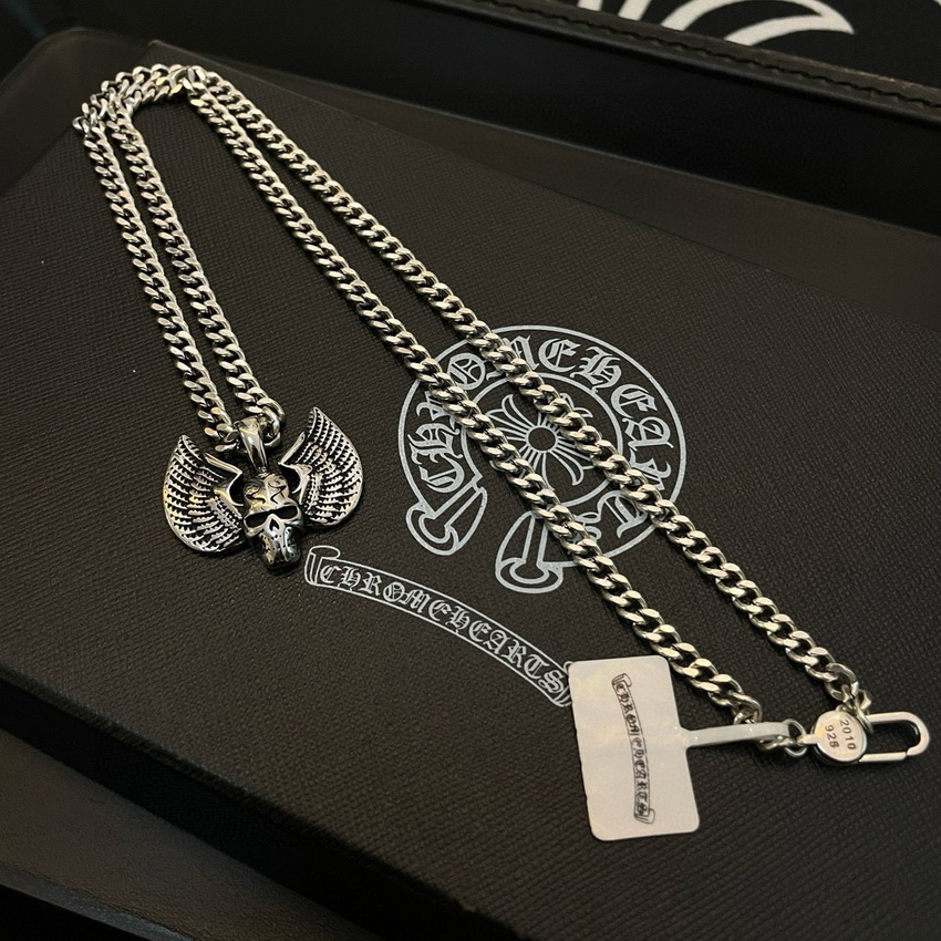Ch**me He**ts necklace-033