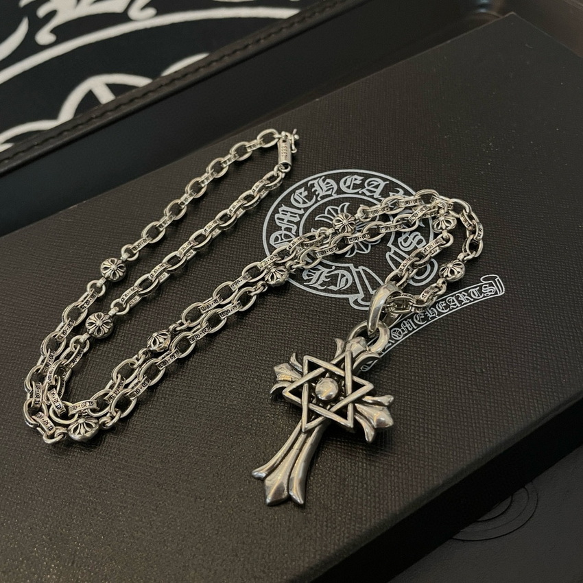 Ch**me He**ts necklace-042