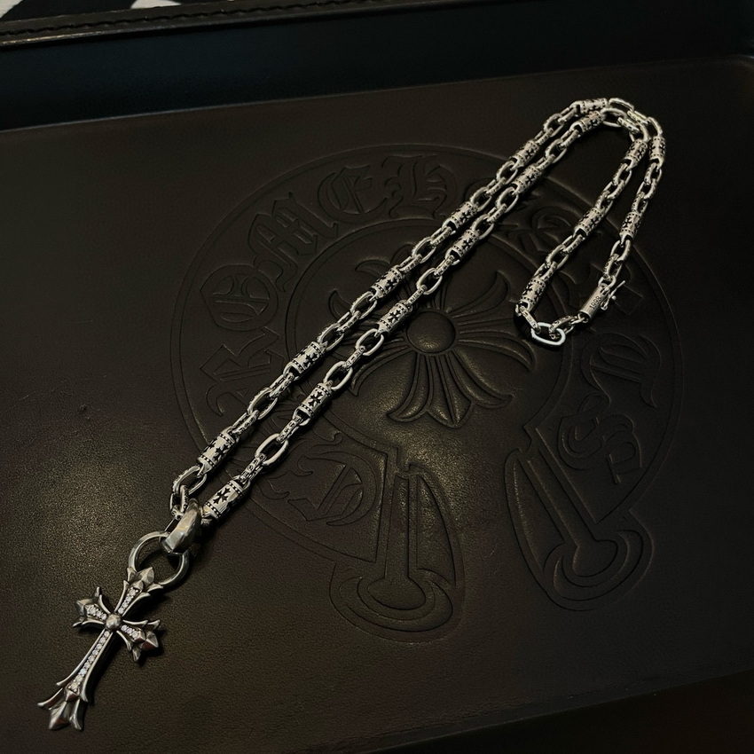Ch**me He**ts necklace-043