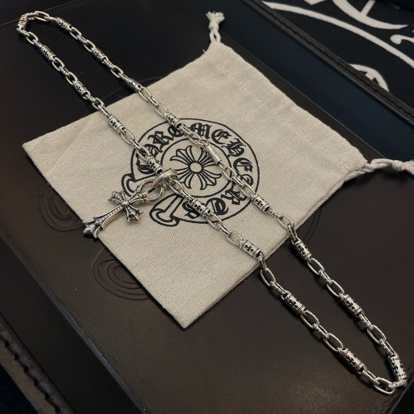 Ch**me He**ts necklace-043