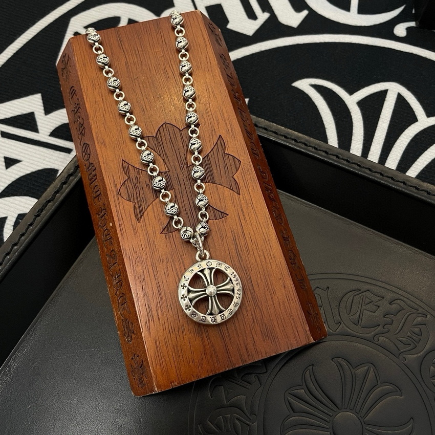 Ch**me He**ts necklace-048