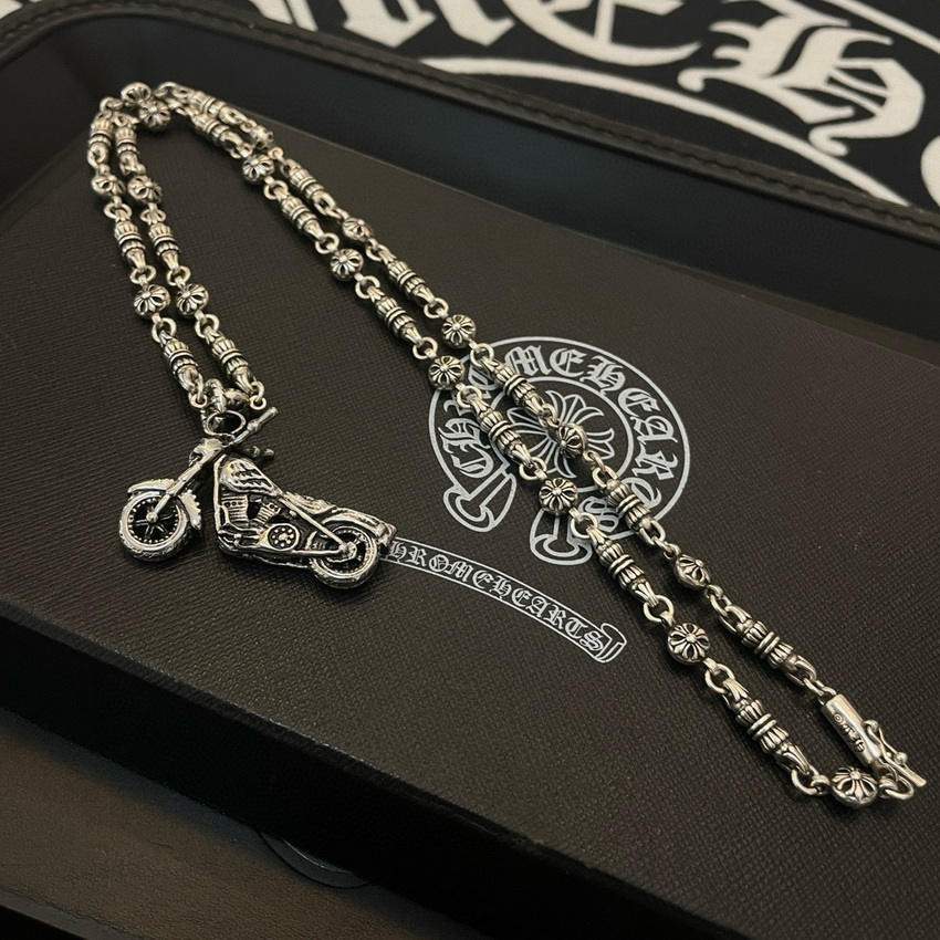 Ch**me He**ts necklace-049
