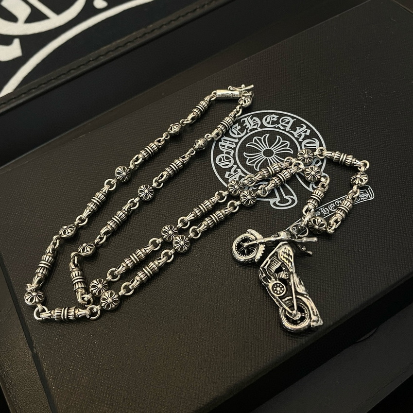 Ch**me He**ts necklace-049