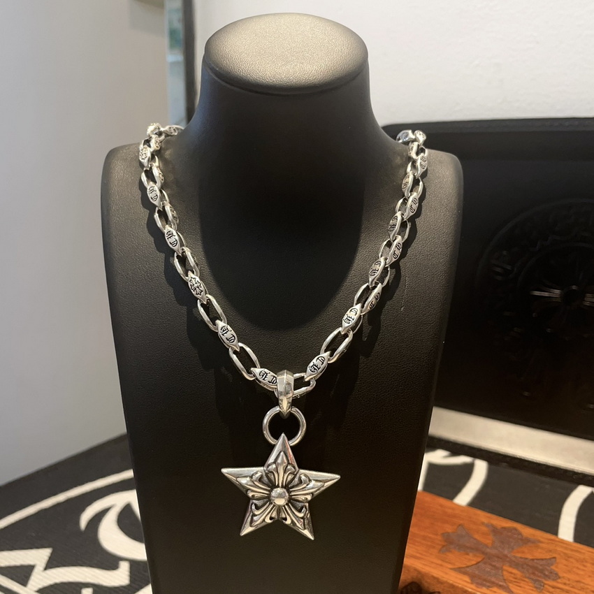 Ch**me He**ts necklace-055