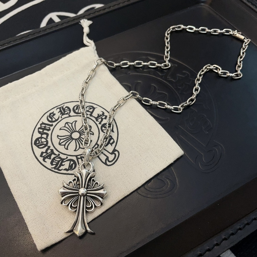 Ch*0me heart necklace-058