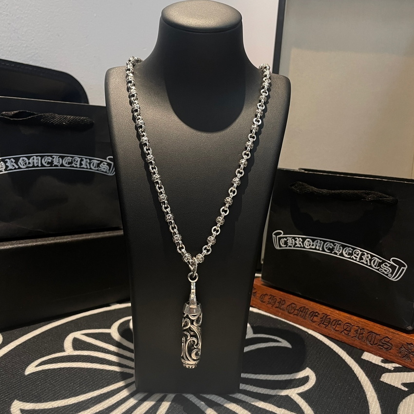 Ch**me He**ts necklace-064