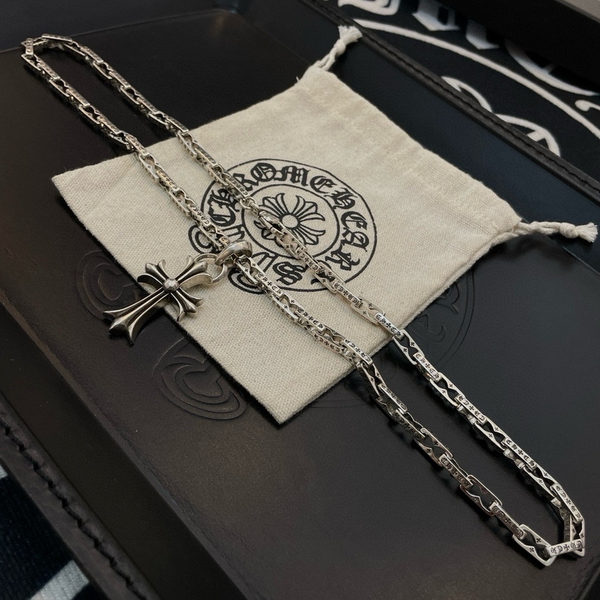 Ch*0me heart necklace-067