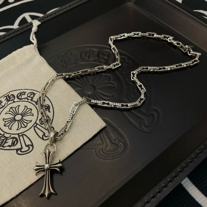 Ch*0me heart necklace-067