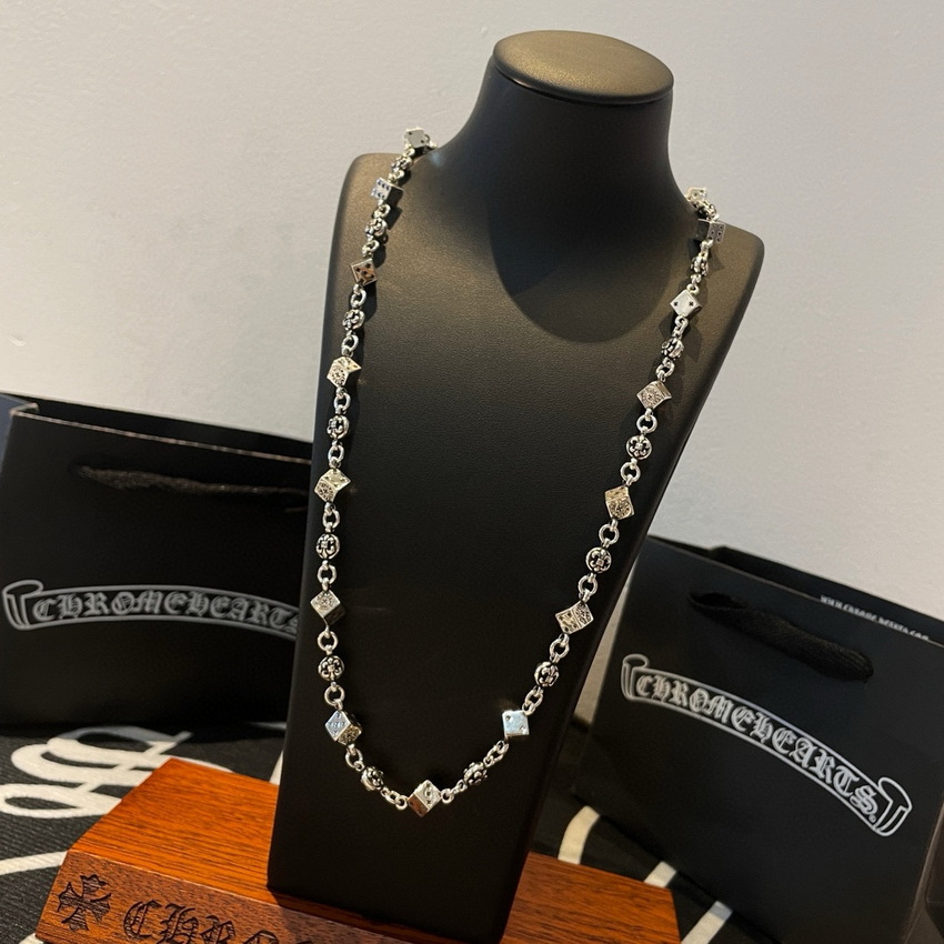 Ch**me He**ts necklace-077