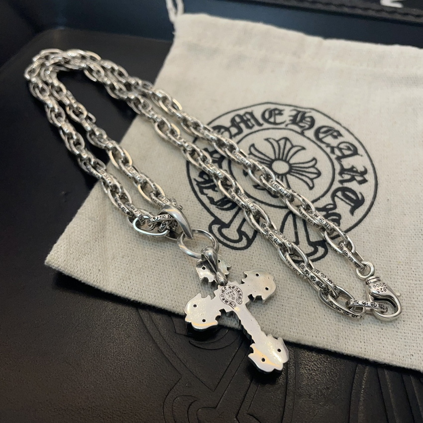 Ch*0me heart necklace-080