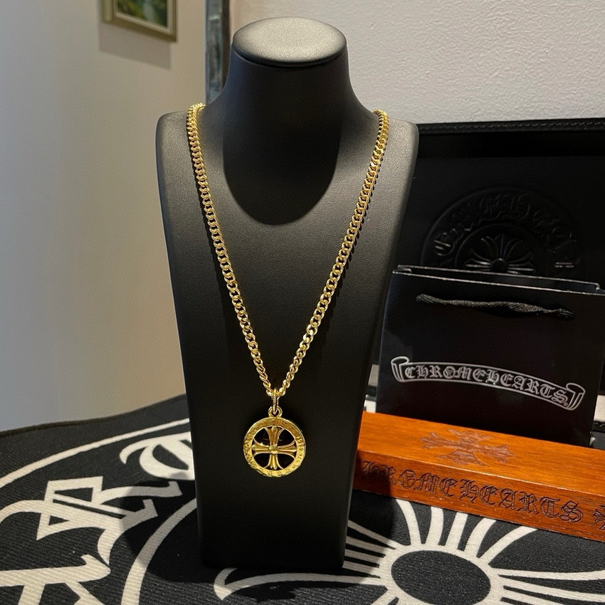 Ch**me He**ts necklace-082