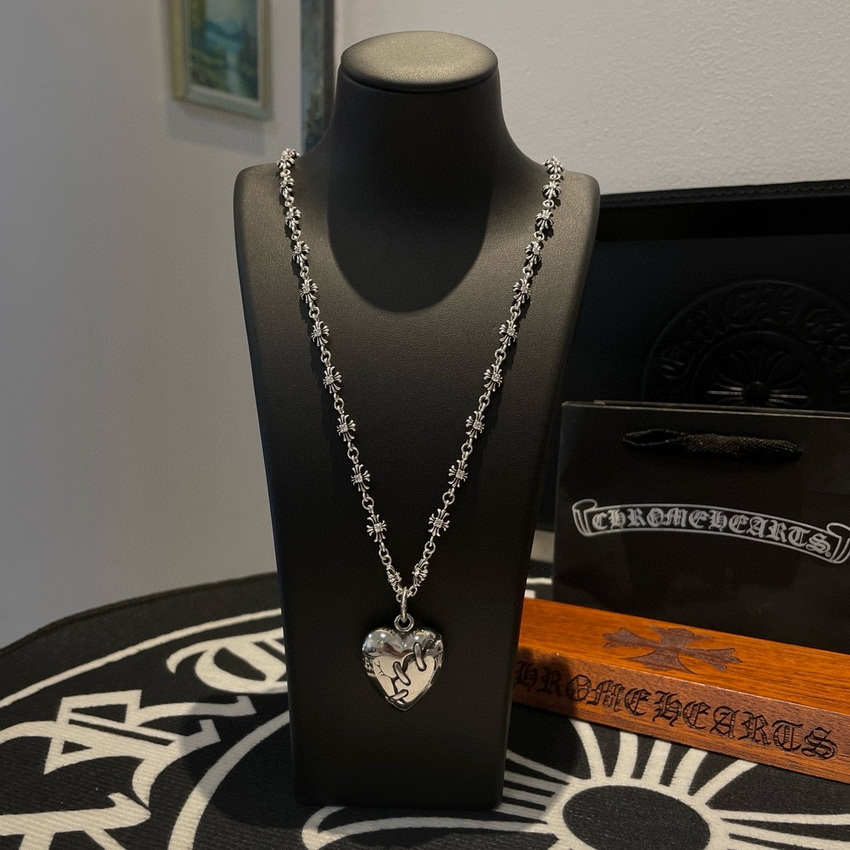 Ch*0me heart necklace-095