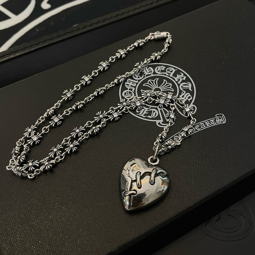 Ch*0me heart necklace-095