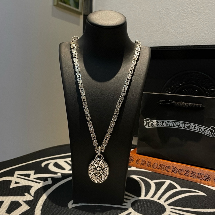 Ch*0me heart necklace-096