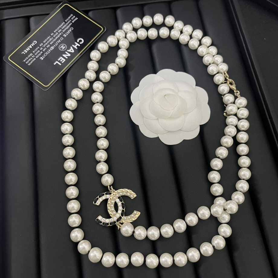 Ch*el necklace-408