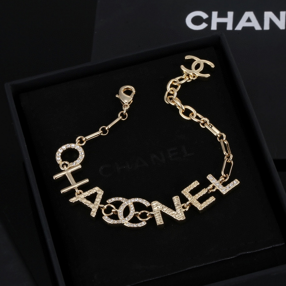 Ch*el necklace-178
