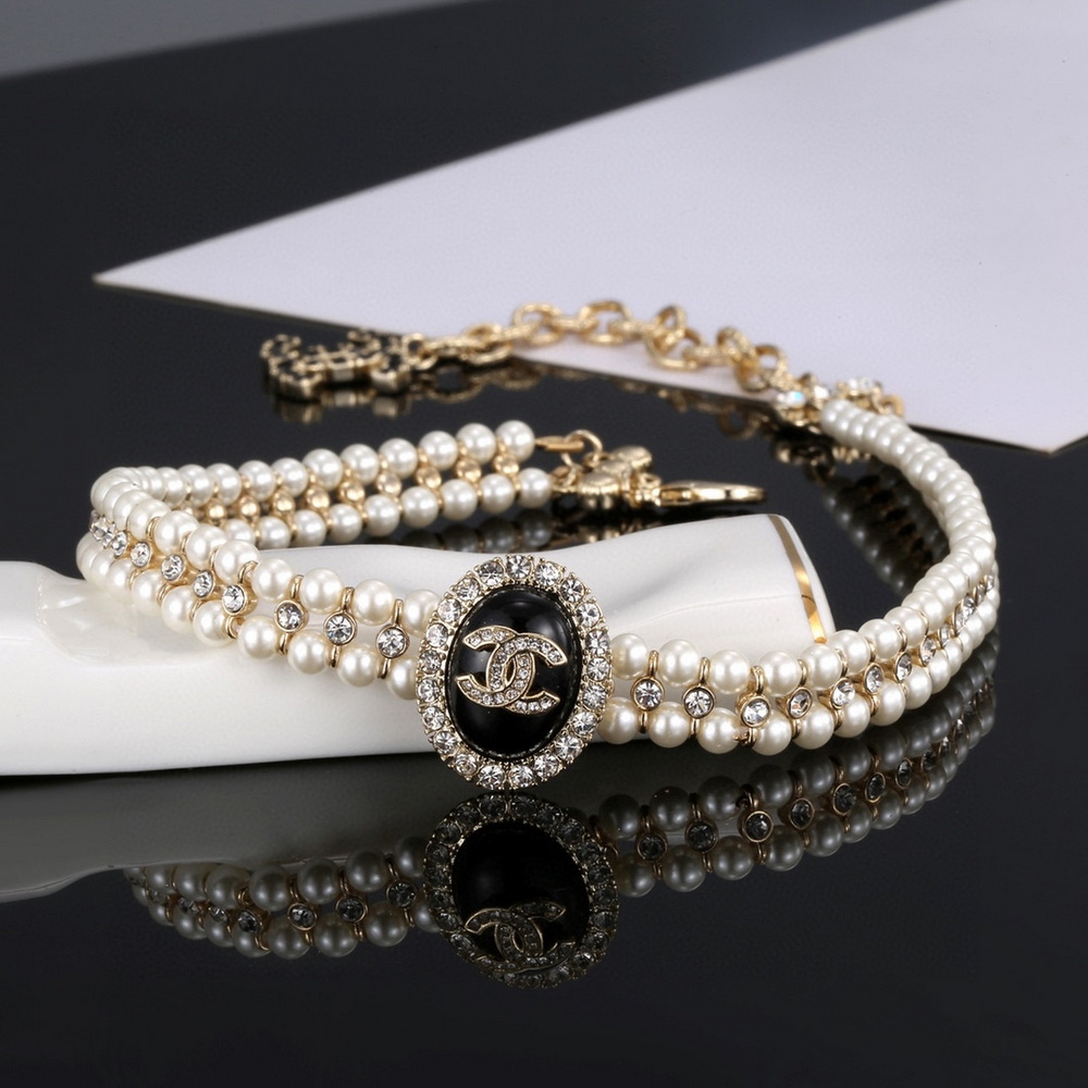 Ch*el necklace-405