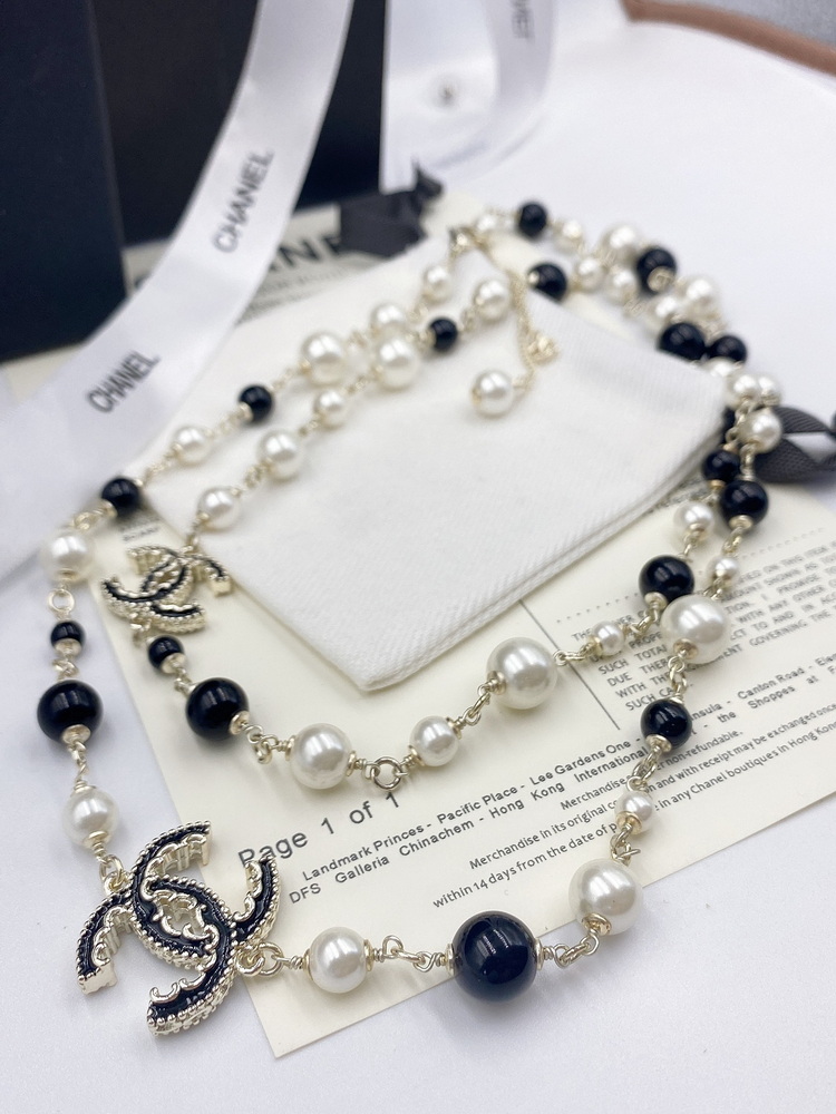 Ch*el necklace-458