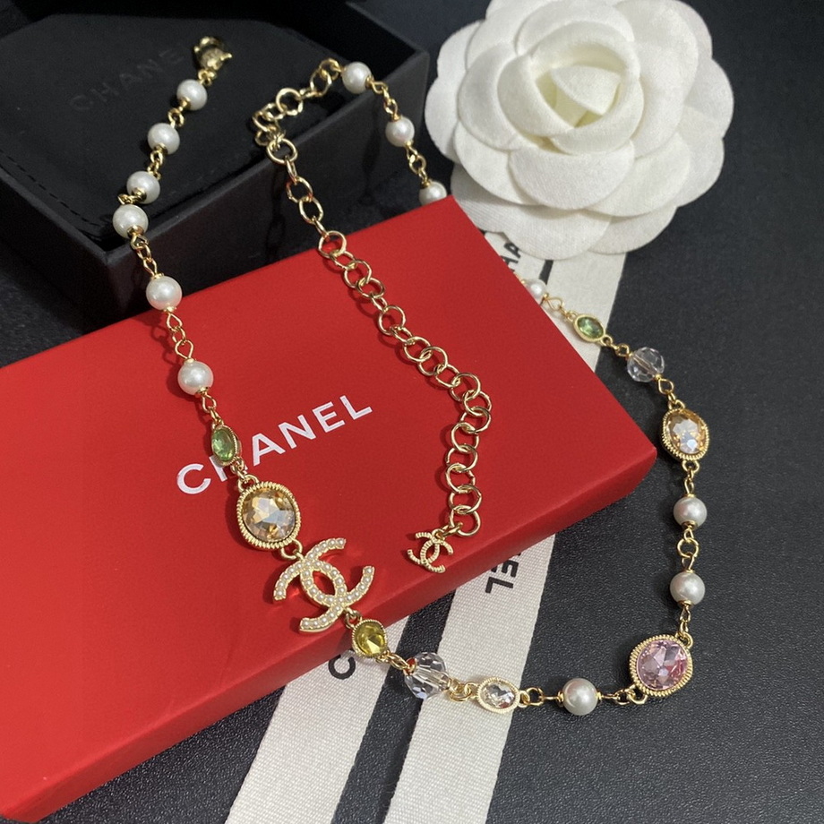 Ch*el necklace-310
