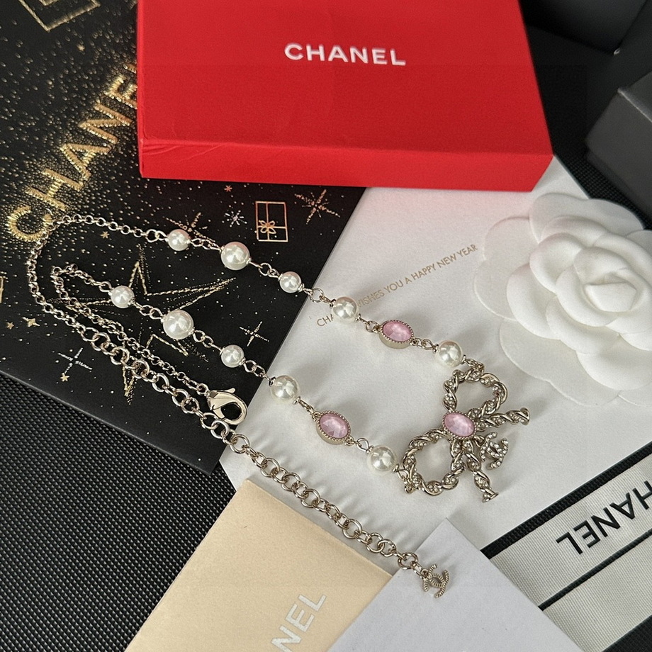 Ch*el necklace-391