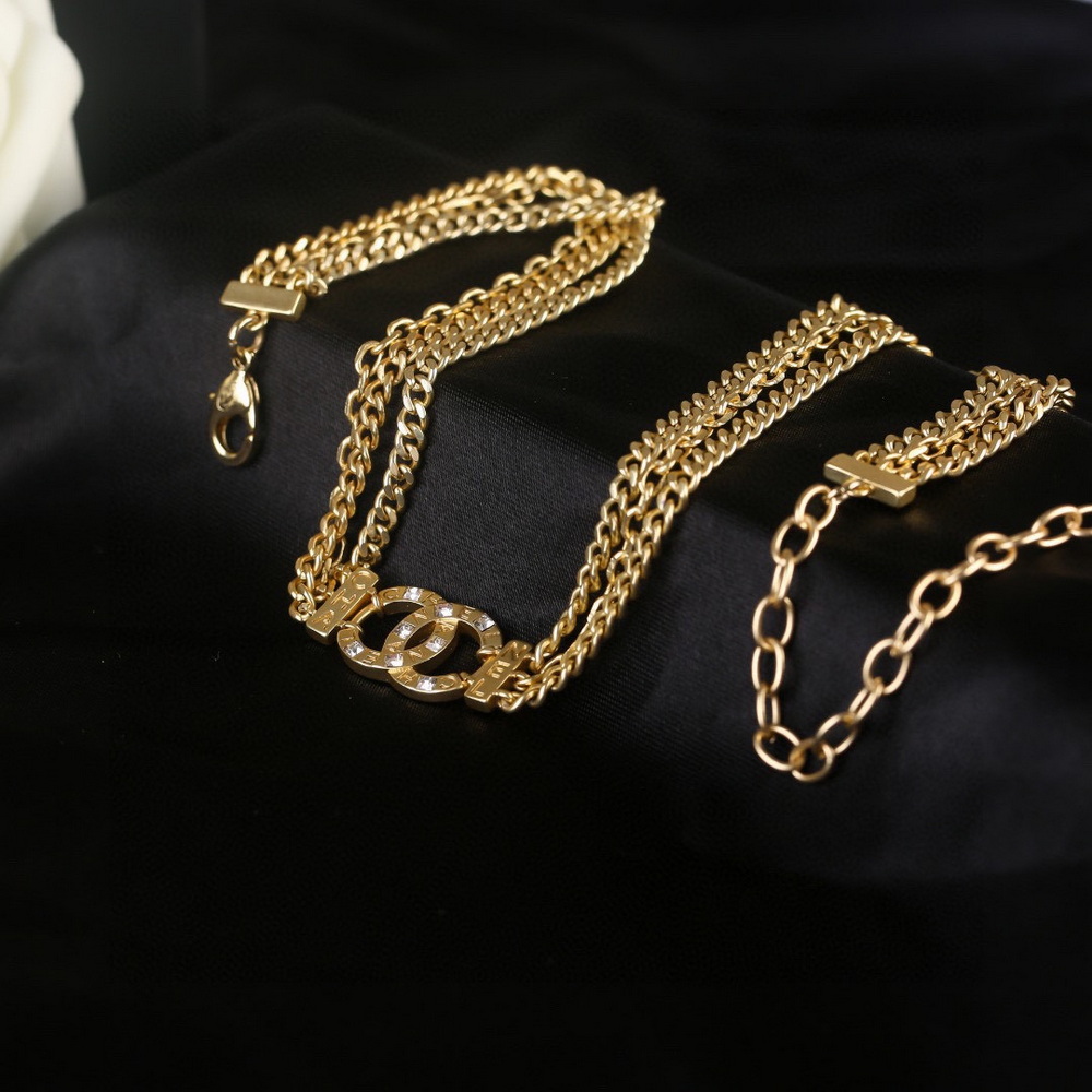 Ch*el necklace-157