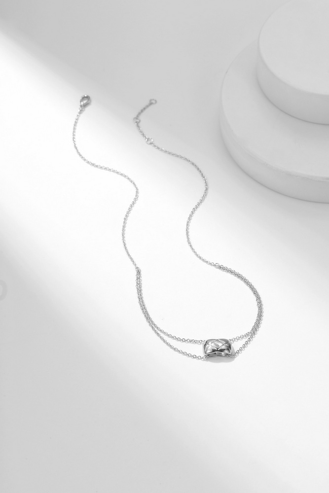 Ch*el necklace-453