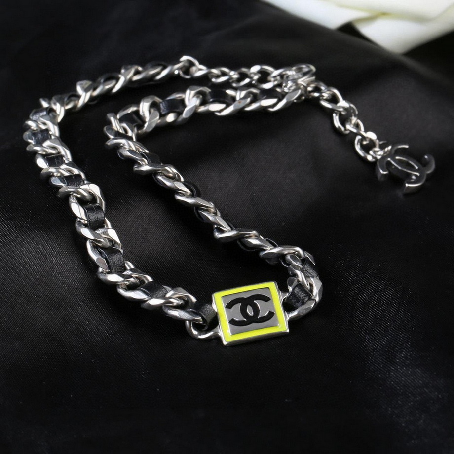 Ch*el necklace-153