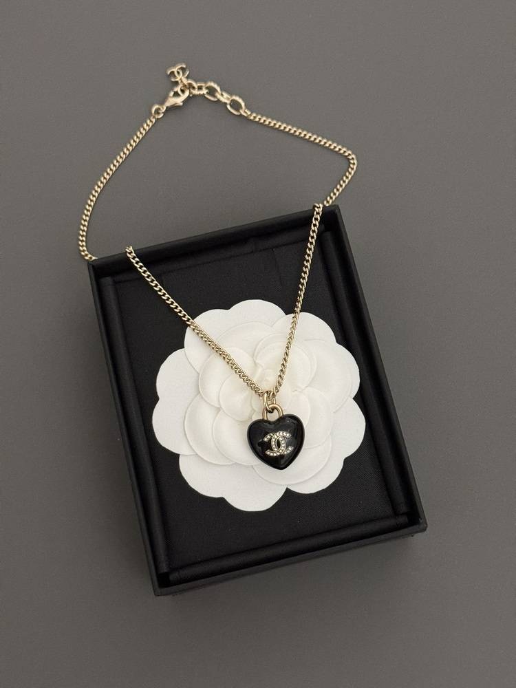 Ch*el necklace-296