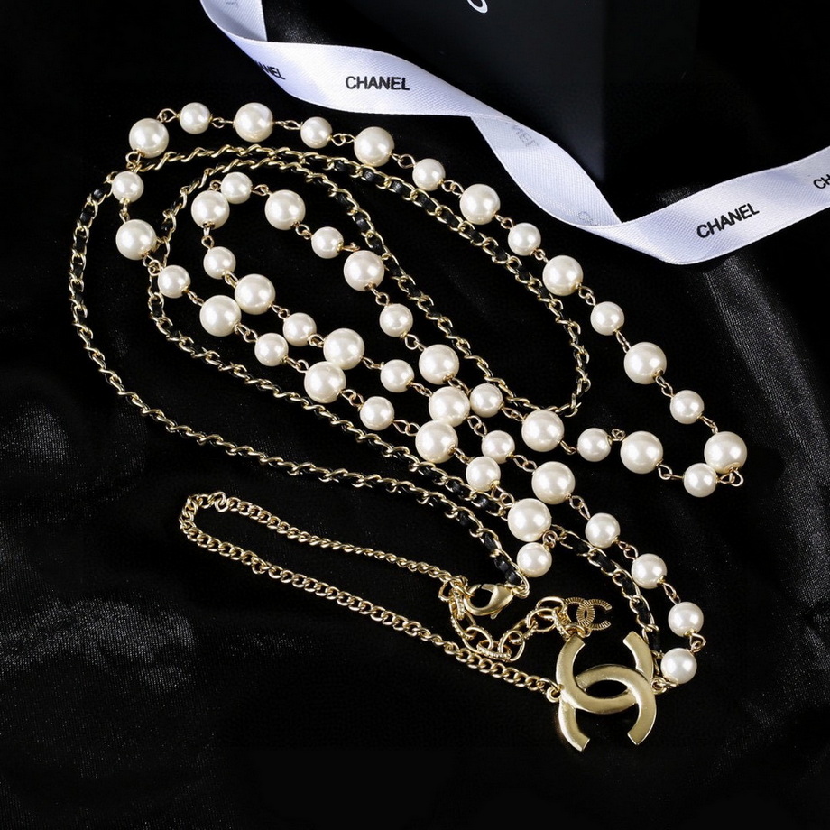 Ch*el necklace-447