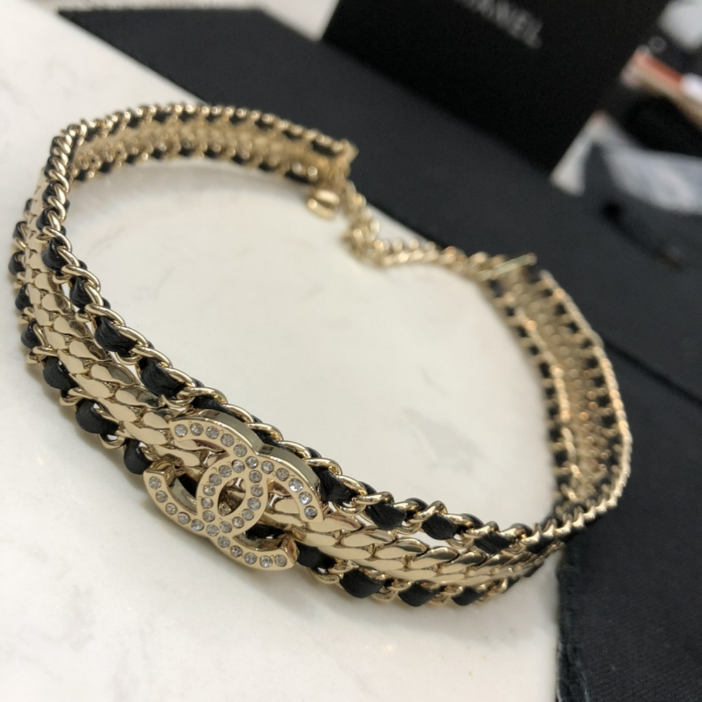 Ch*el necklace-358