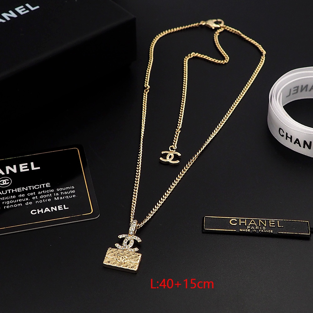 Ch*el necklace-018