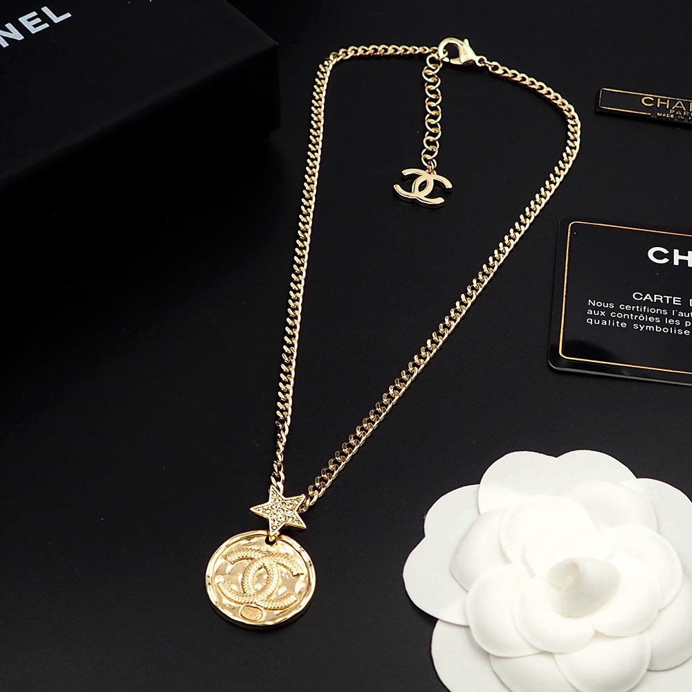 Ch*el necklace-017